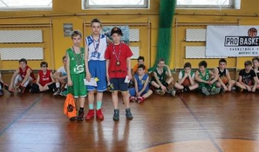 Reģionālā sporta centra "Sarkandaugava" basketbolistiem medaļas